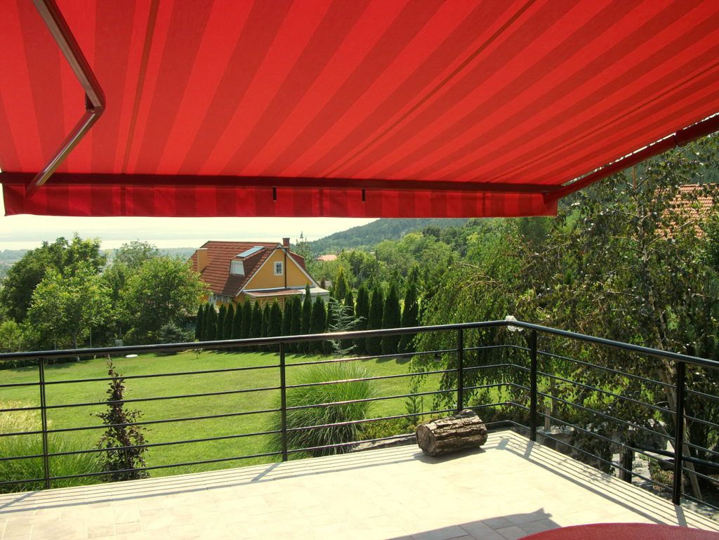 Classic copertină -Balatonalmádi