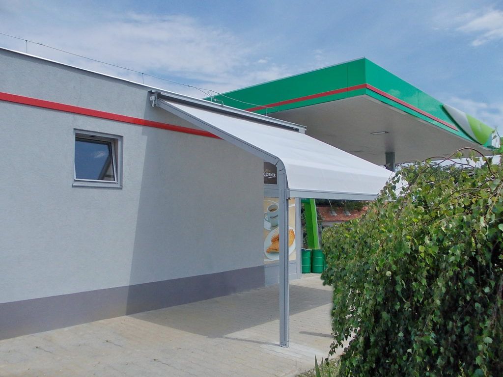 Pergola copertină -Szekszárd MOL kút