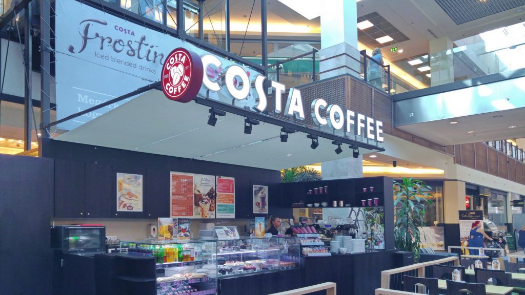 Pliszéfüggöny a téli éles fények ellen