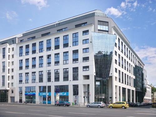 500 napháló egy házon