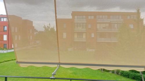 Loggia Alfa: lakóparkba, panelerkélyre