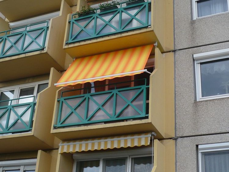 Loggia-Béta copertină -Tatabánya