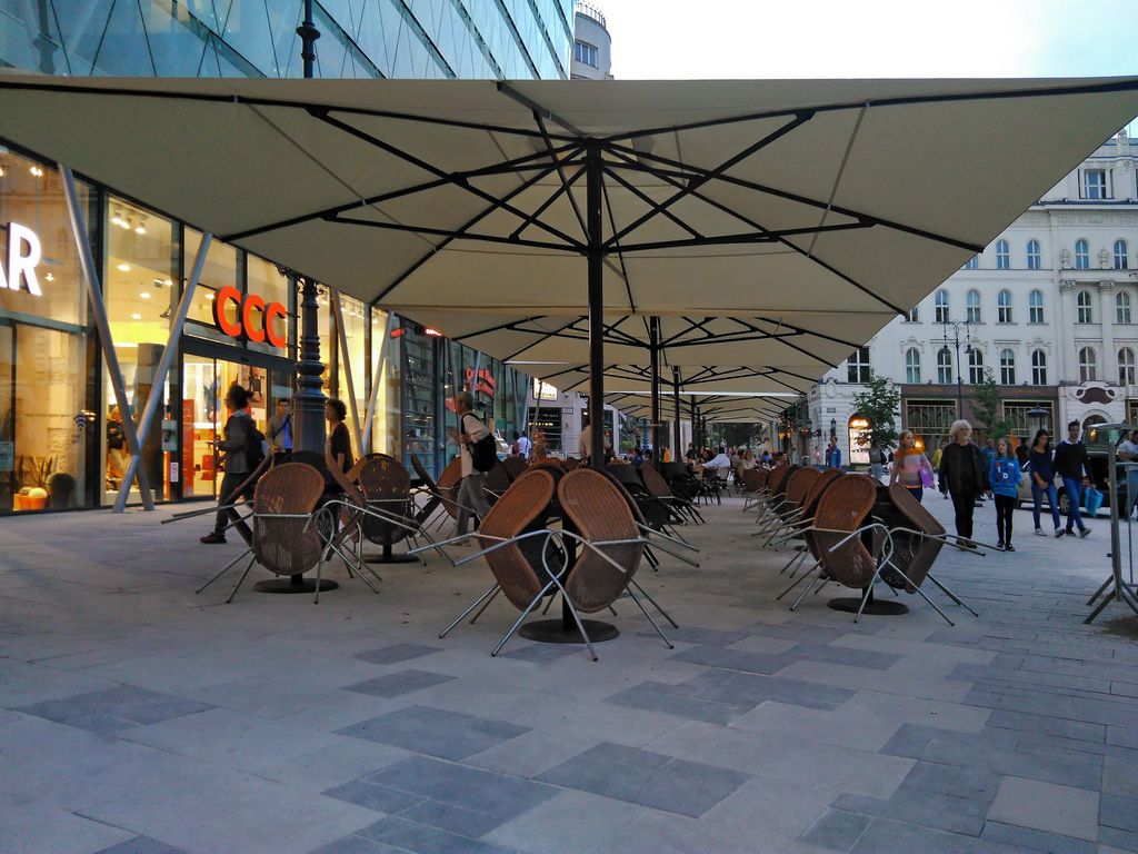 Napernyő -Budapest -Vörösmarty tér 2