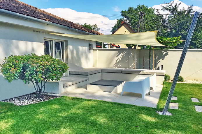 Pest közelében szereltünk: légies napvitorlák